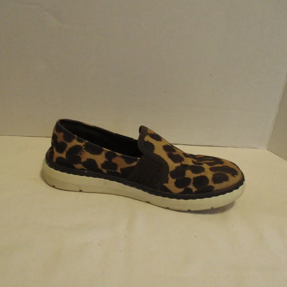 Ariat Shoes Woman Size 6.5 Brown White Black Animal Print Vacation Travel Shoes